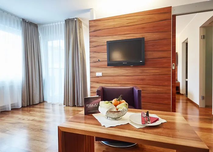 Pakat Hotel Vienna