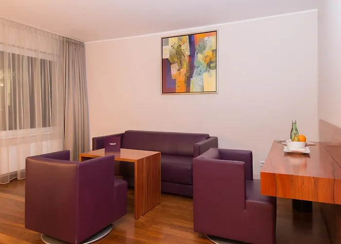 Hotel Pakat 4*